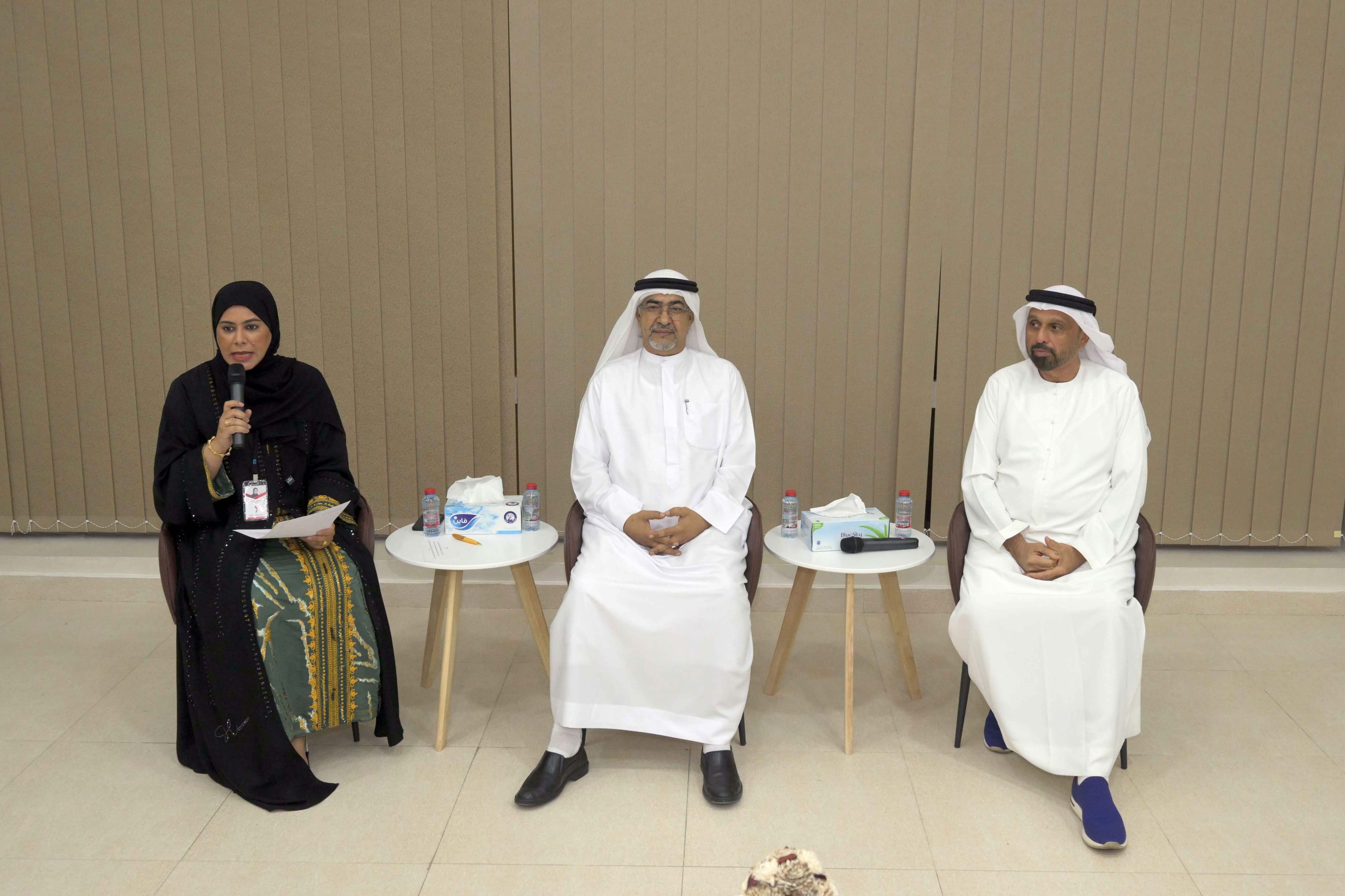 نادي الفجيرة العلمي يشارك في جلسة حوارية حول الابتكار والاختراع بدعم من جمعية الفجيرة الاجتماعية الثقافية