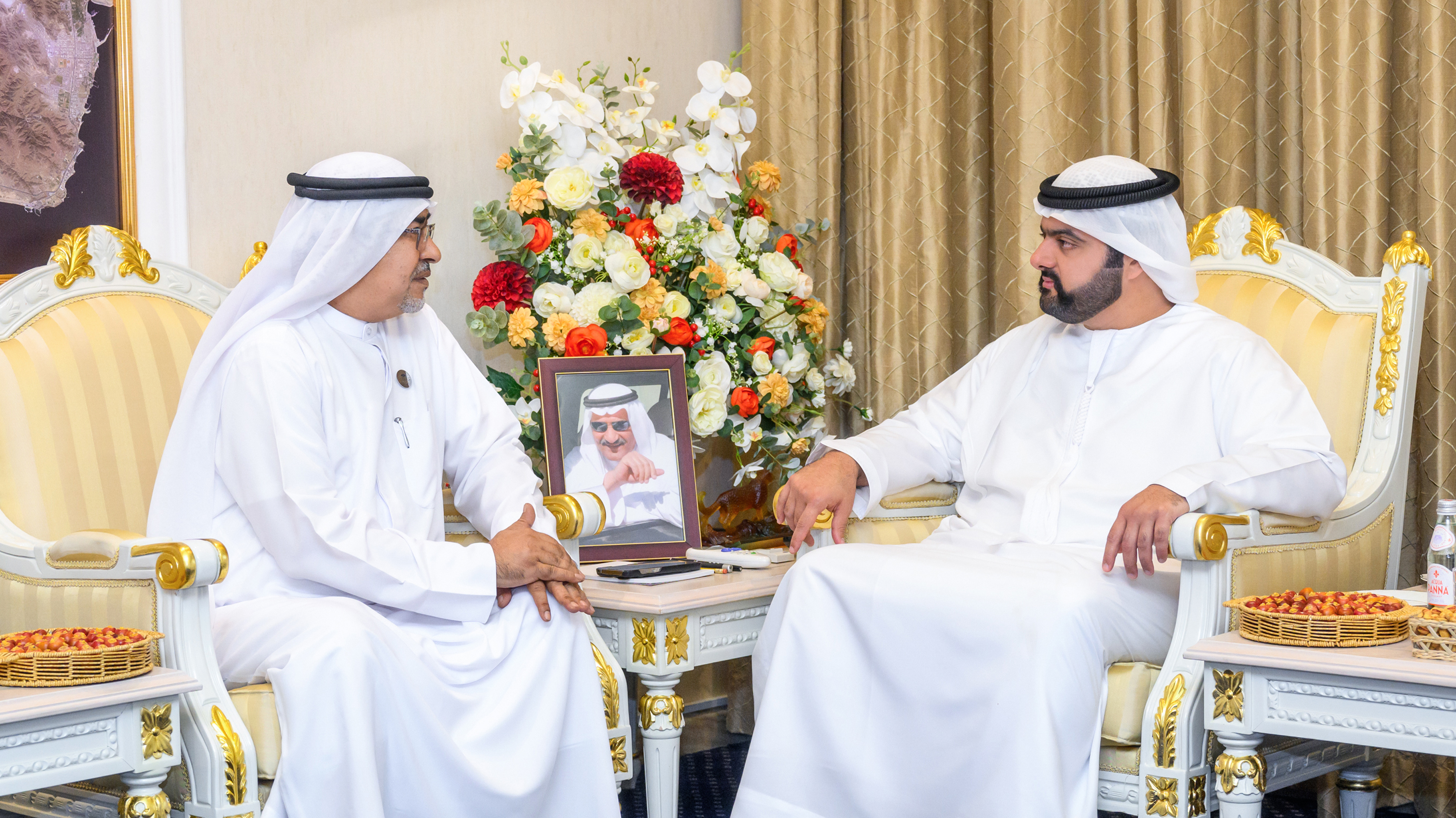 محمد الشرقي يستقبل فريق نادي الفجيرة العلمي الفائز بعدد من الميداليات في يوم المخترعين بأندونيسيا