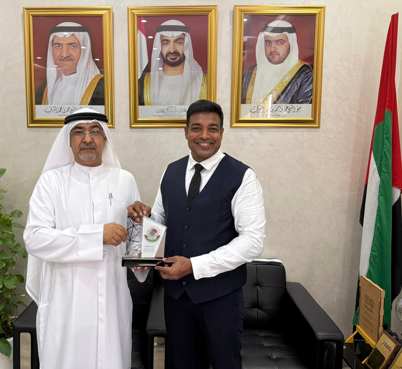 نادي الفجيرة العلمي وكلية ديل فيو الهندية يناقشان المبادرات العلمية المستقبلية المشتركة