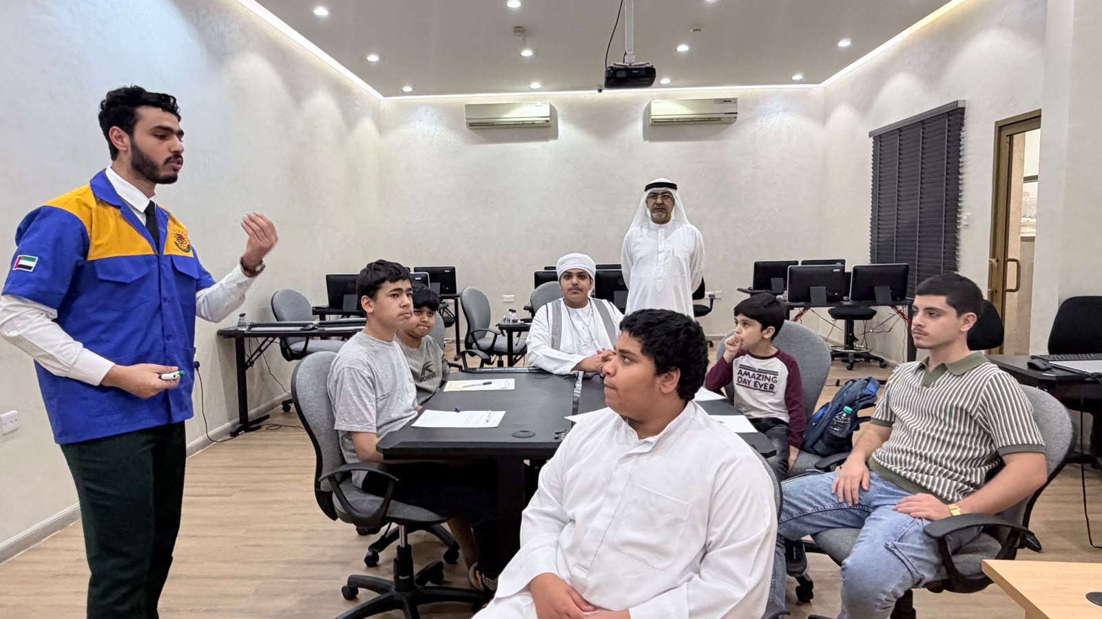 فعاليات اليوم الثالث في قسم تقنية المعلومات والبرمجة