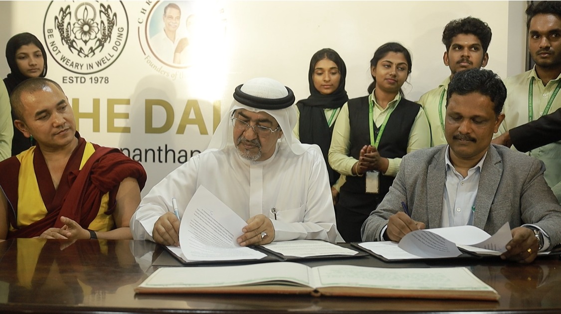 توقيع إتفاقية تعاون مشترك بين نادي الفجيرة العلمي وجامعة ديل فيو بالهند 2025