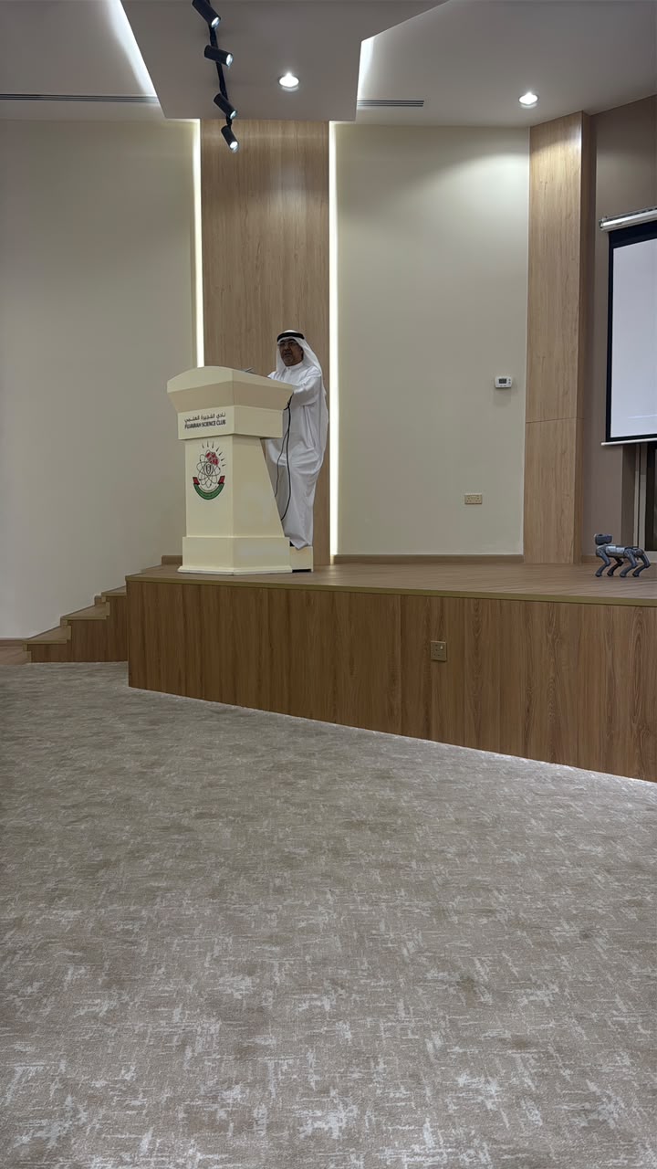 اليوم الافتتاحي للمخيم الصيفي وكلمة سعادة  الدكتور سيف المعيلي للحضور